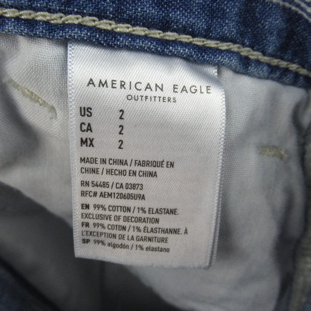 American Eagle Highest Rise Mom Short Womens 2 Blue White Striped Paperbag Waist